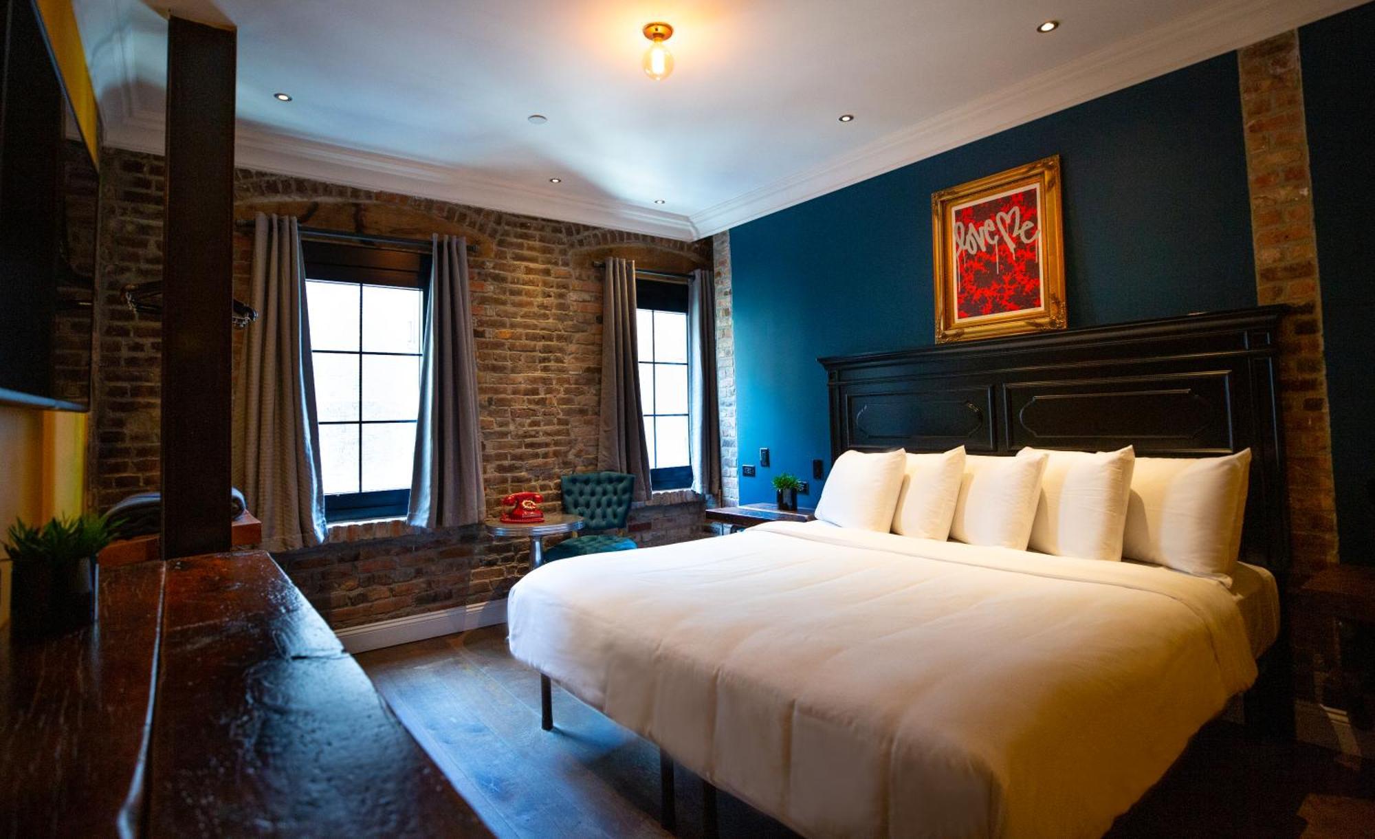 Premium King Room,1438650382:JPEG