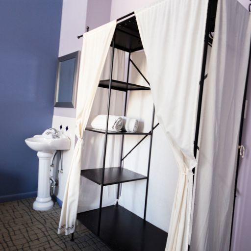 Single Bed Mixed Dormitory Room